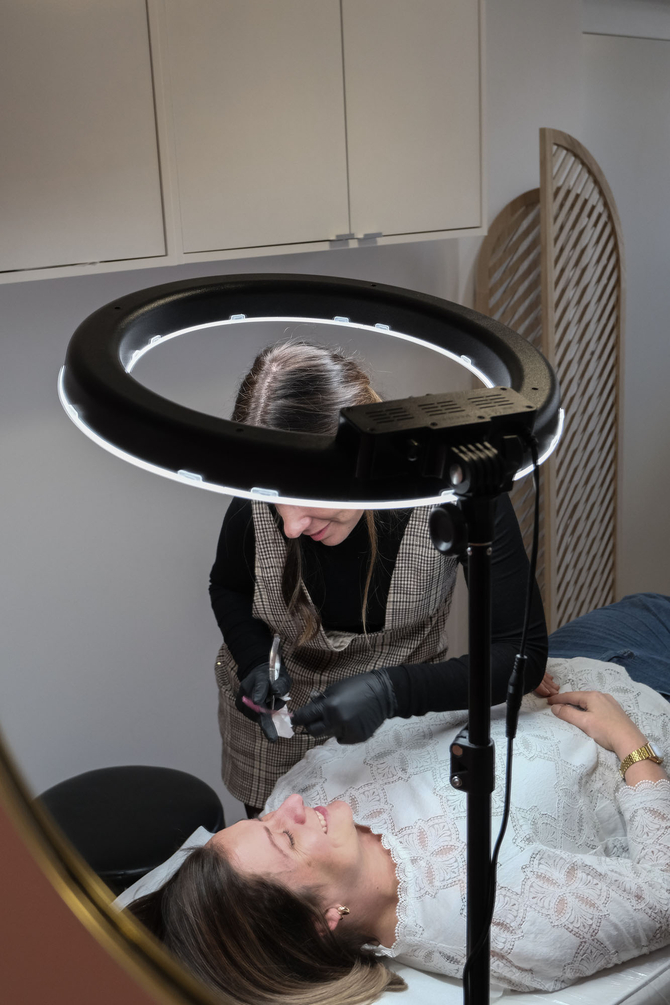 Restructuration et épilation des sourcils